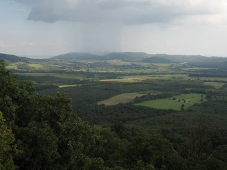 Panoráma zuhéval Balaton közelében